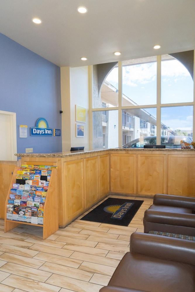 Days Inn By Wyndham Lake Havasu Lake Havasu City Eksteriør billede